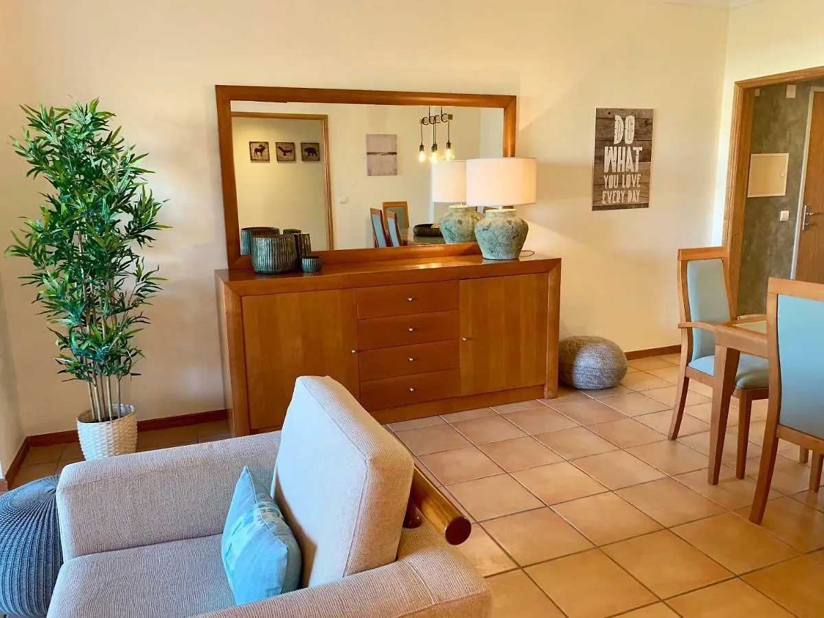 Charming Apartment With Private Garden & Pool Vilamoura