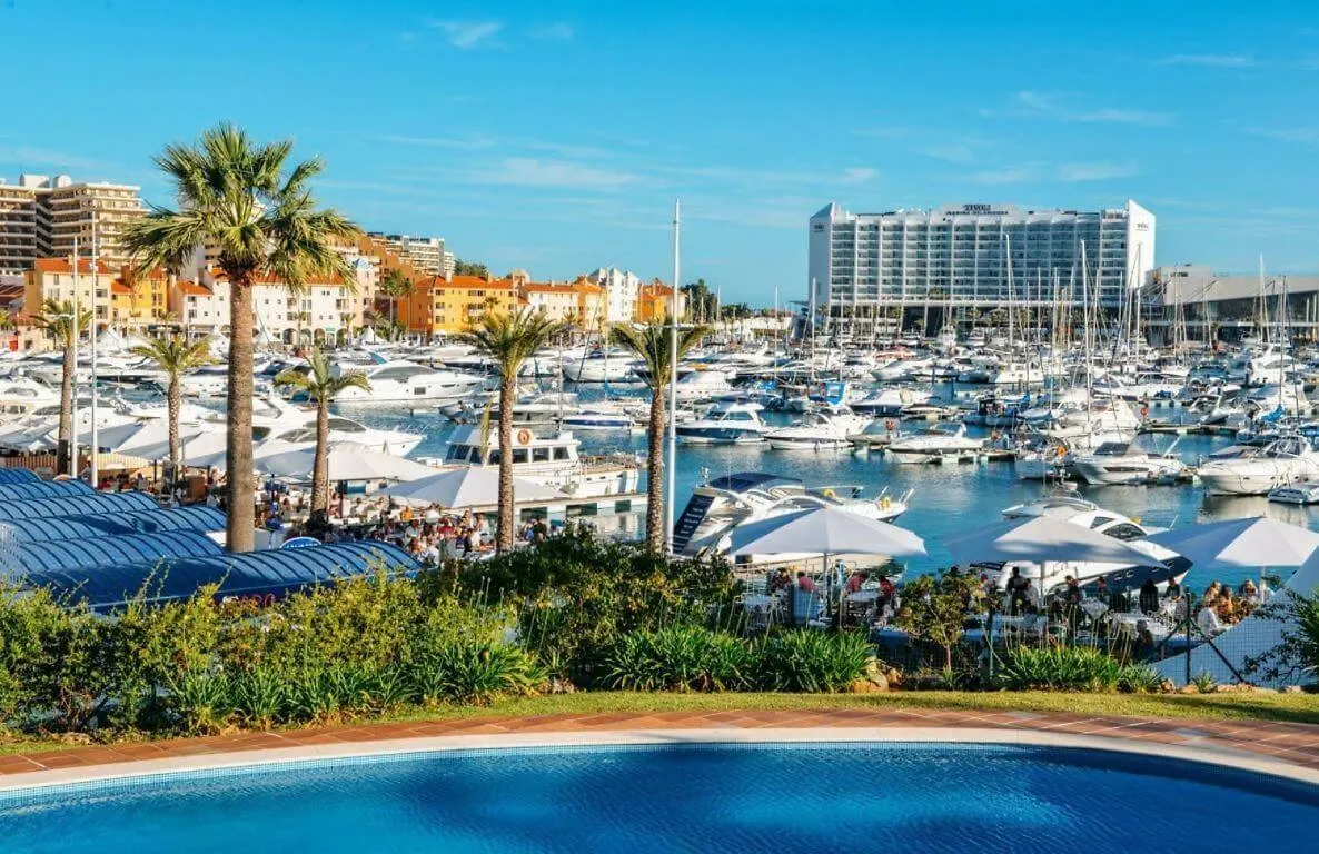 Charming Apartment With Private Garden & Pool Vilamoura