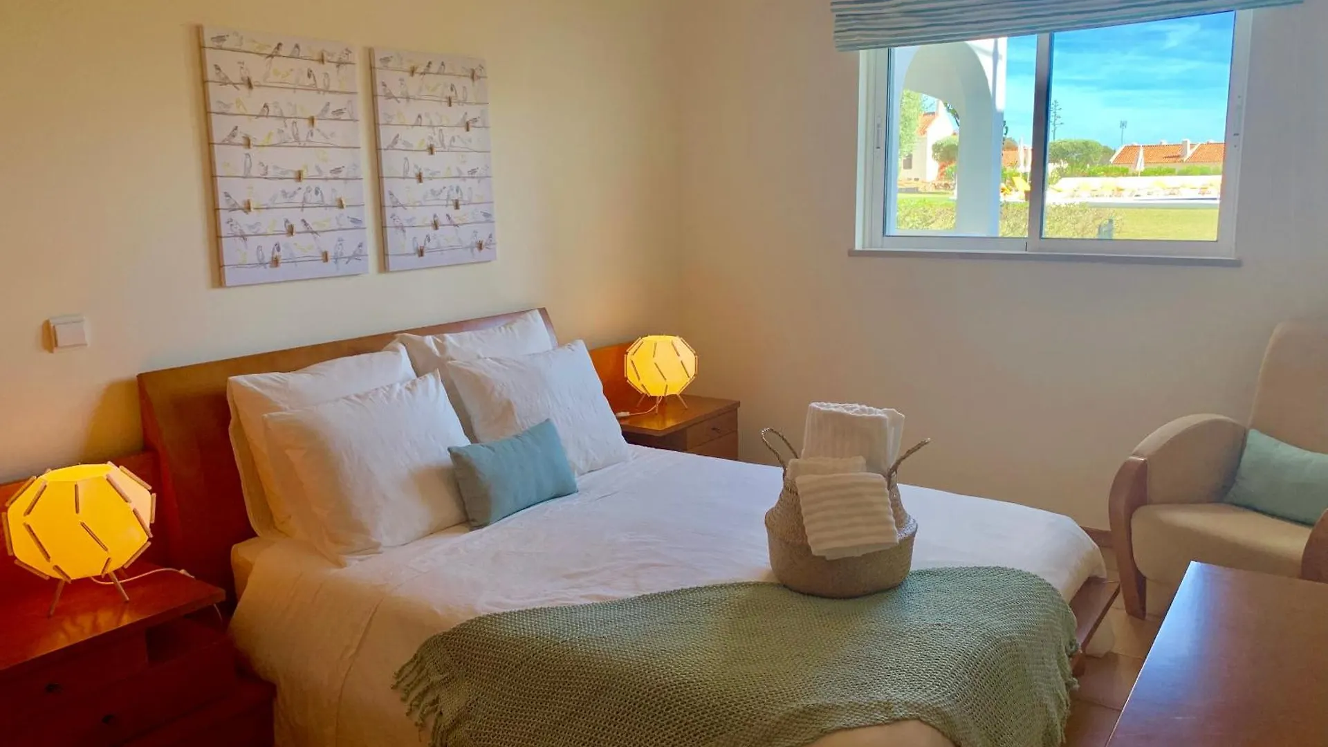 Charming Apartment With Private Garden & Pool Vilamoura